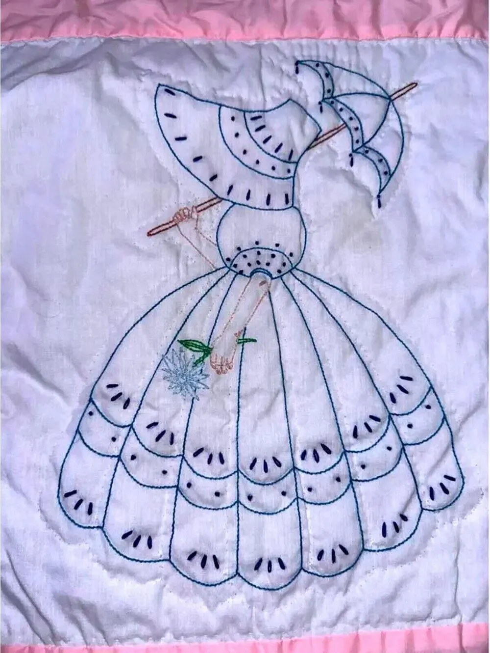 Vintage Hand Embroidered Sunbonnet Sue Quilt Pink White Handmade 93x69 Cottage